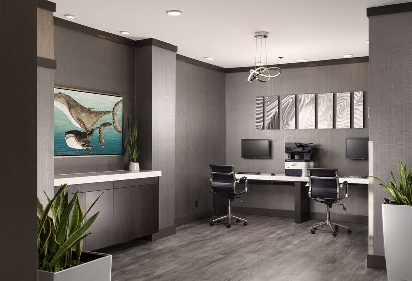 酒店 Best Western Plus Carlton Plaza