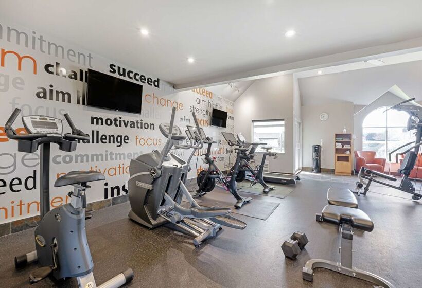 هتل Best Western Plus Emerald Isle