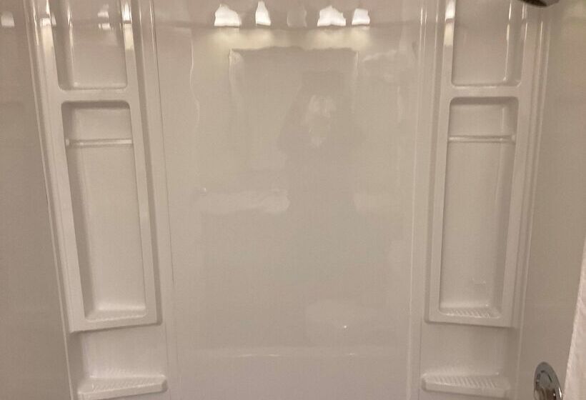 בית מלון כפרי Best Western Glengarry