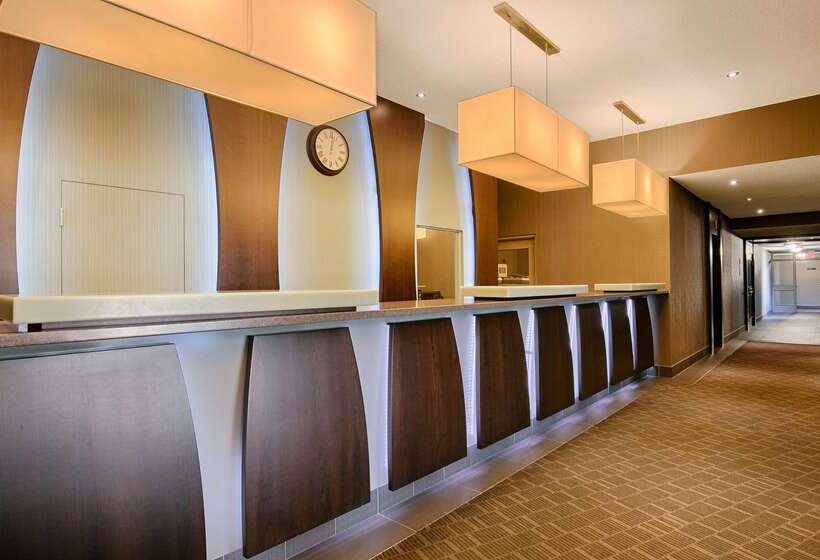 酒店 Best Western Plus Guildwood Inn