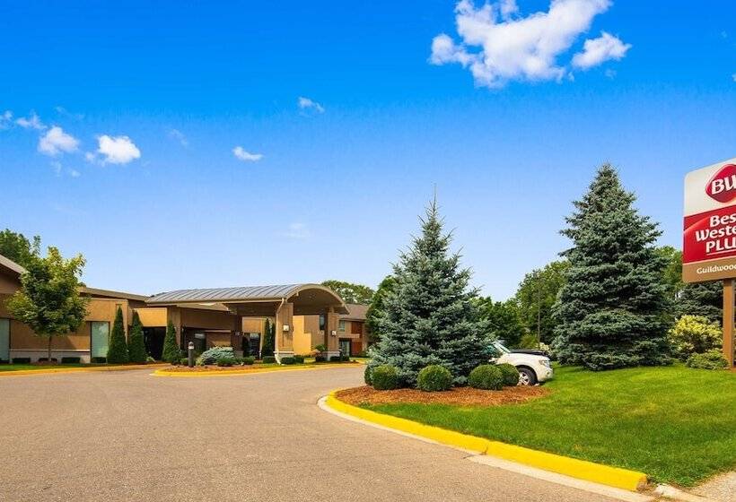 هتل Best Western Plus Guildwood Inn