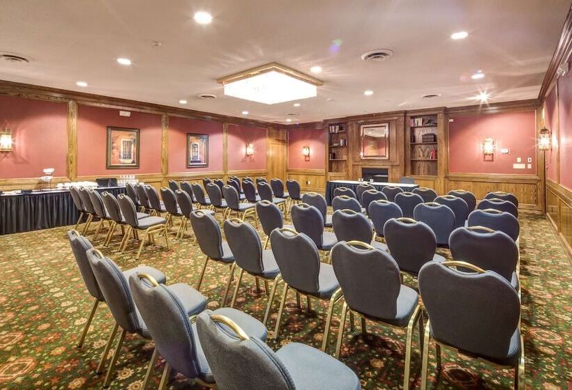 酒店 Best Western Plus Guildwood Inn