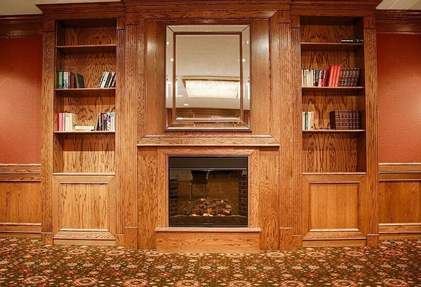 酒店 Best Western Plus Guildwood Inn