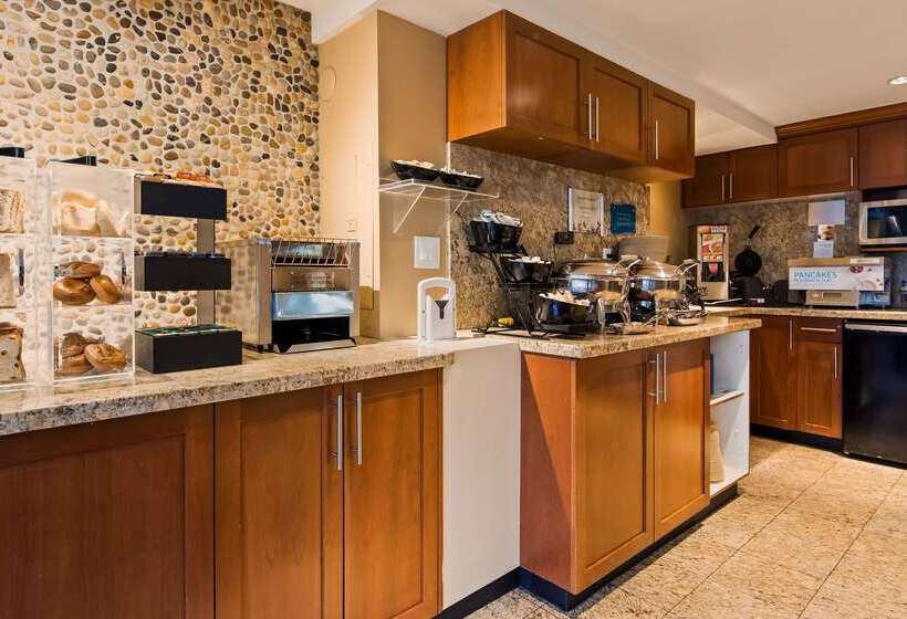 ホテル Best Western Plus Inner Harbour