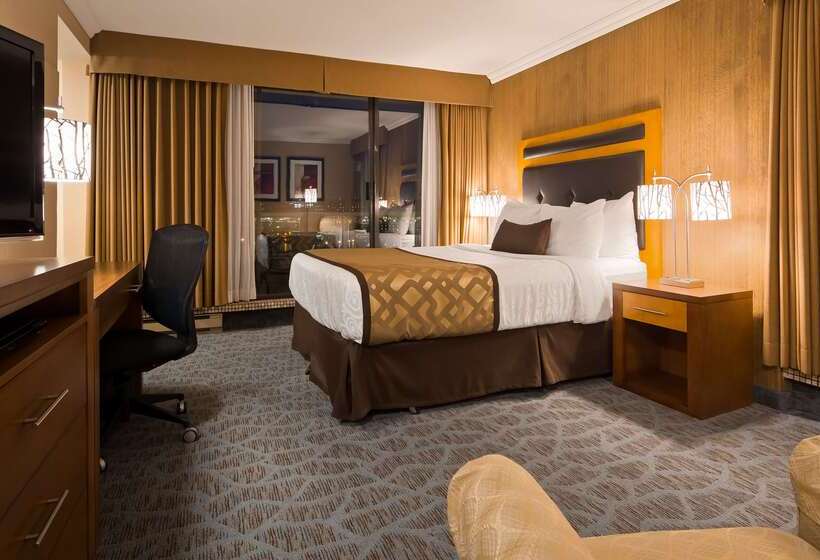 ホテル Best Western Plus Inner Harbour