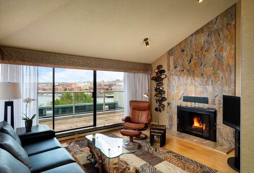 ホテル Best Western Plus Inner Harbour