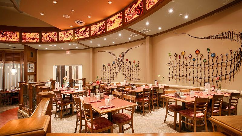 فندق Best Western Plus Lamplighter Inn & Conference Centre