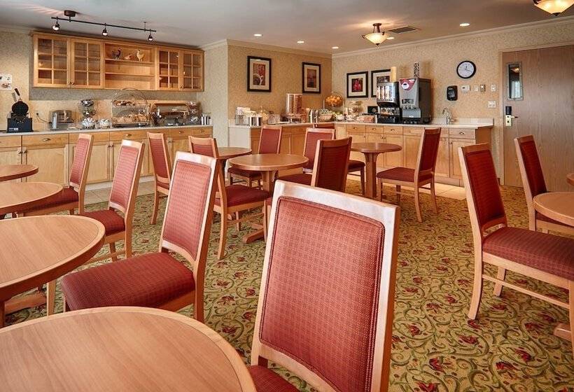 هتل Best Western Plus Langley Inn