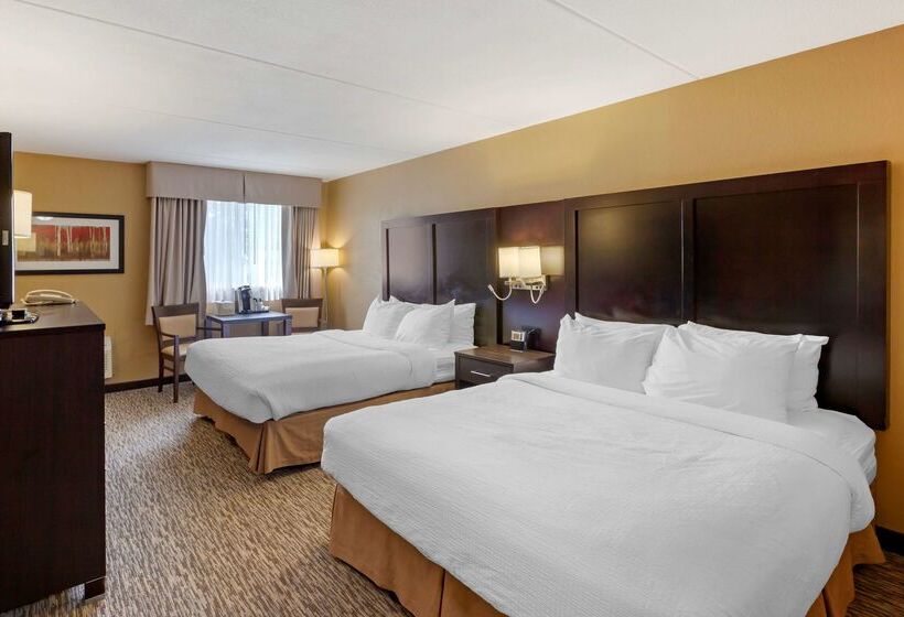 فندق Best Western Plus Mariposa Inn & Conference Centre