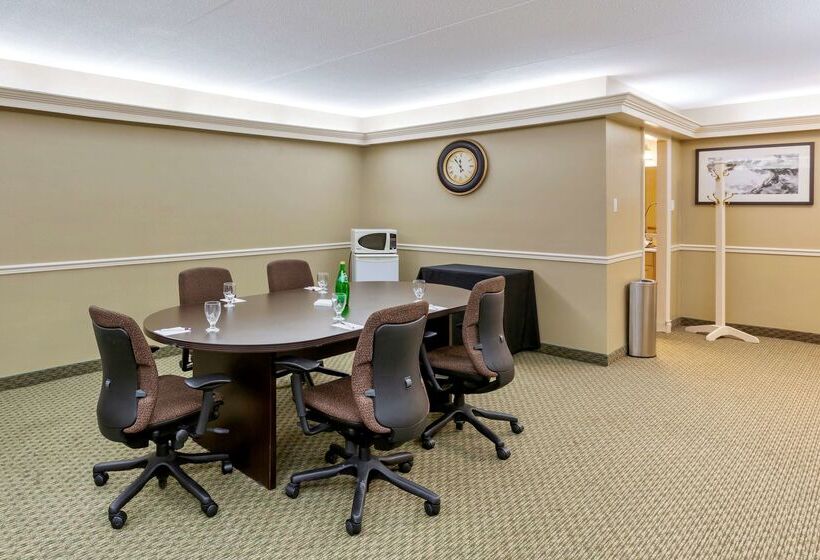 فندق Best Western Plus Mariposa Inn & Conference Centre