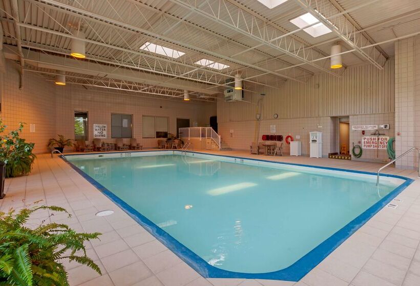 فندق Best Western Plus Mariposa Inn & Conference Centre