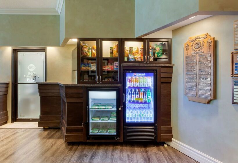 فندق Best Western Plus Mariposa Inn & Conference Centre