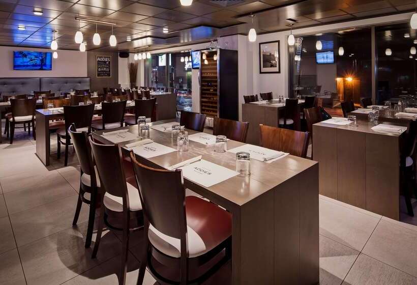 Best Western Plus Montreal Downtown  Hotel Europa