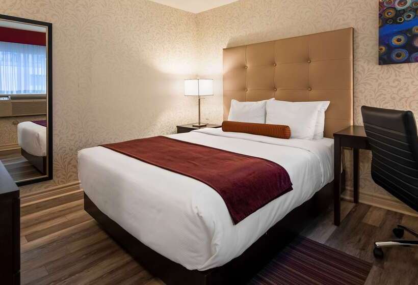 Best Western Plus Montreal Downtown  Hotel Europa