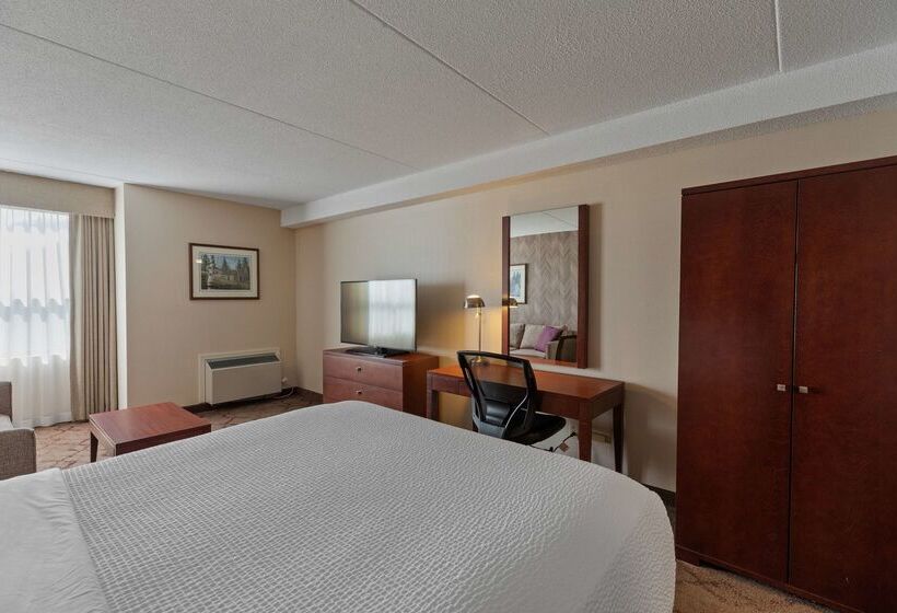 فندق Best Western Plus Otonabee Inn