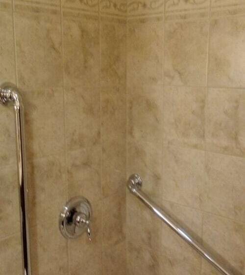 فندق Best Western Plus Otonabee Inn