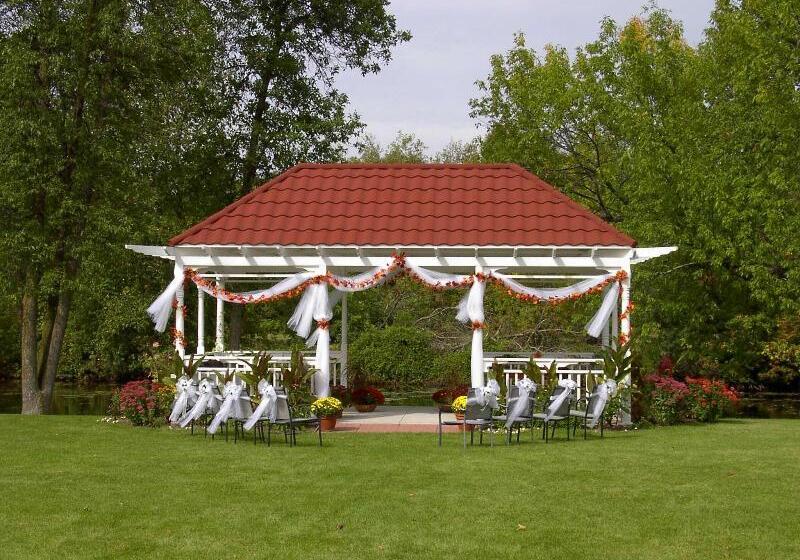 فندق Best Western Plus Otonabee Inn