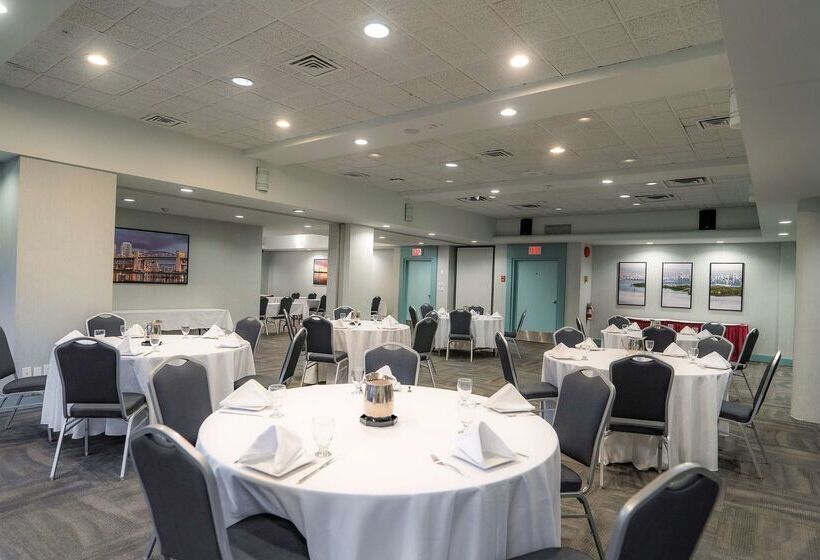 هتل Best Western Plus Sands