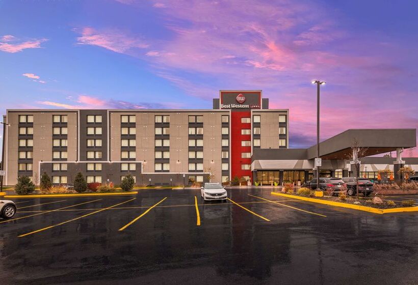 Best Western Plus Toronto North York Hotel & Suites