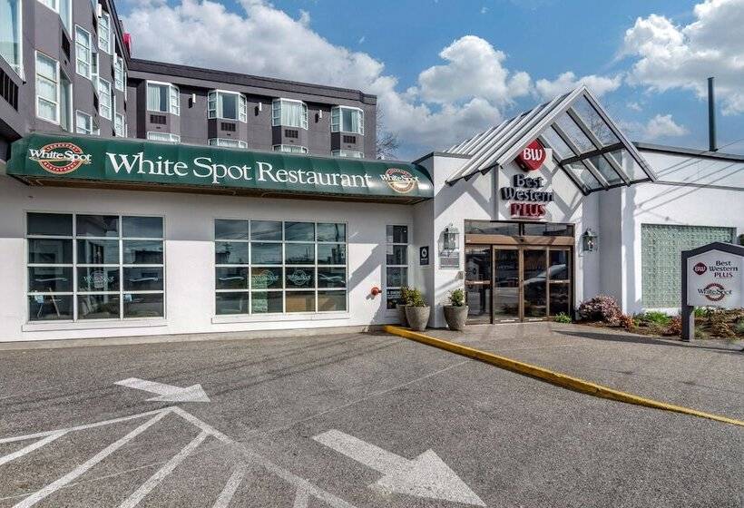 Отель Best Western Plus Vancouver Airport