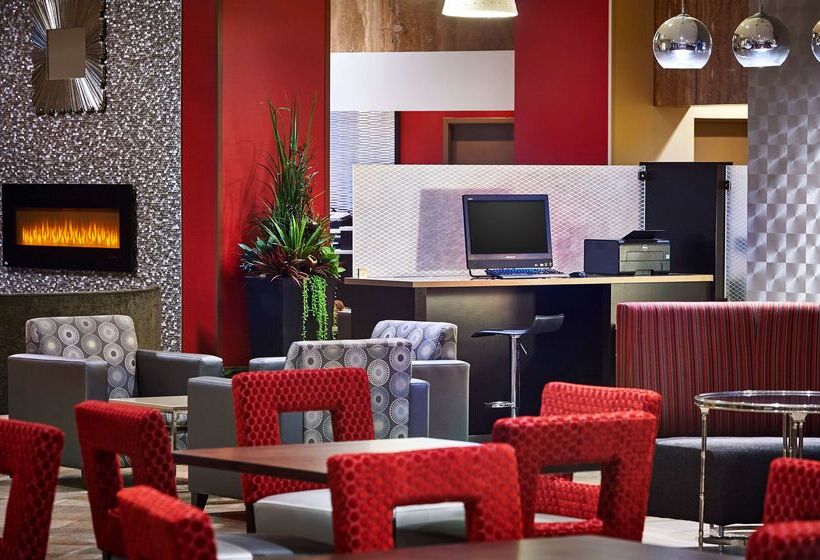 Отель Best Western Plus Waterfront