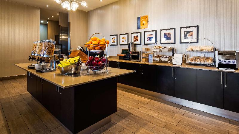 Отель Best Western Plus Waterfront