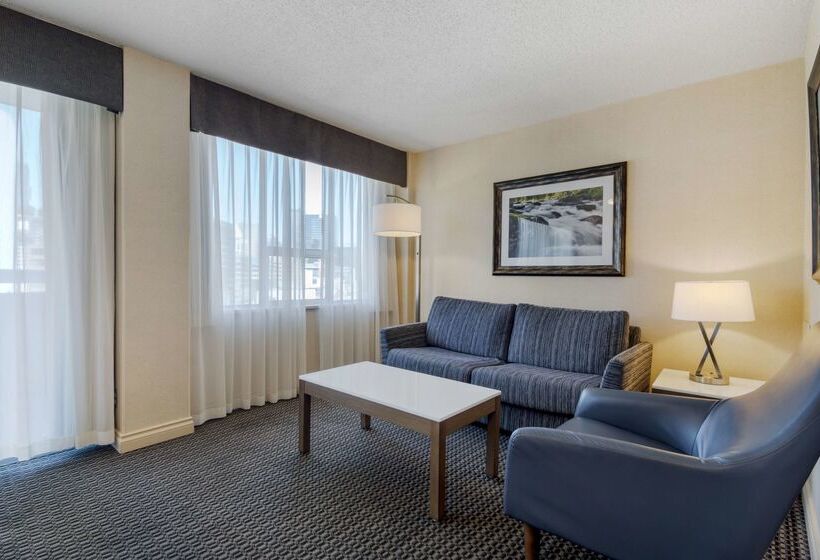 Best Western Premier Chateau Granville Hotel & Suites & Conference Centre