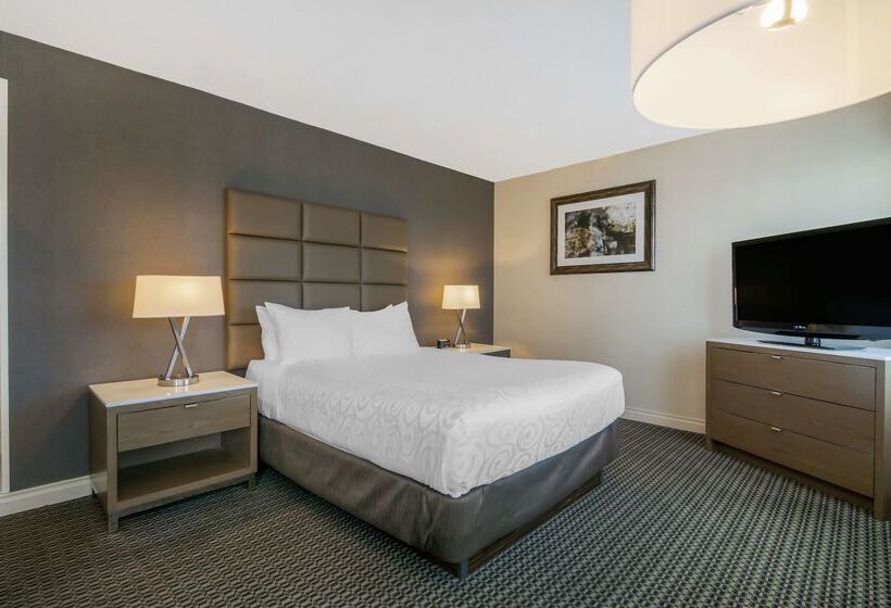 Best Western Premier Chateau Granville Hotel & Suites & Conference Centre