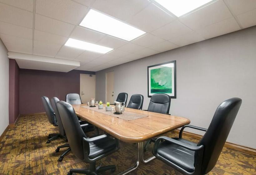 Best Western St Catharines Hotel & Conference Centre