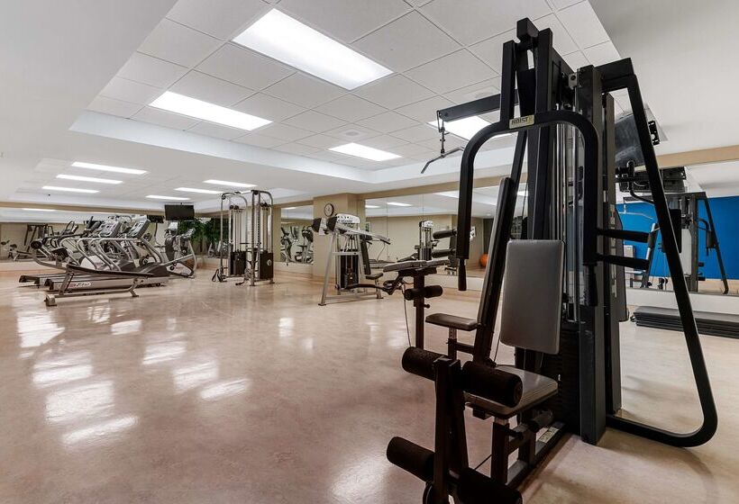 Best Western Ville Marie Hotel & Suites