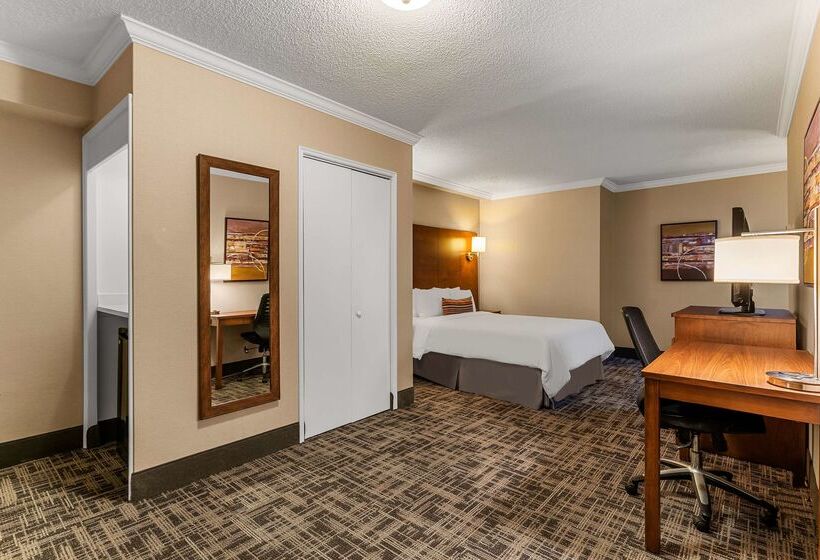 Best Western Ville Marie Hotel & Suites