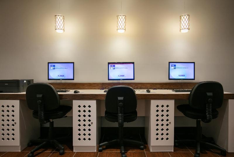 Best Western Ville Marie Hotel & Suites