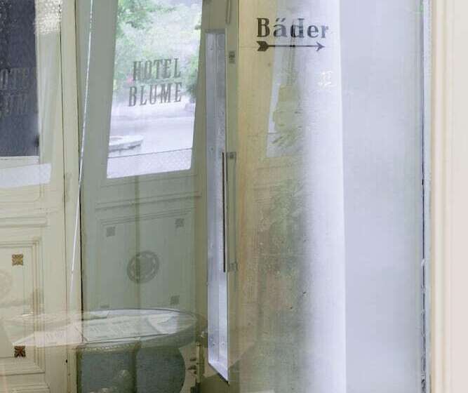 Blume Baden Hotel & Restaurant