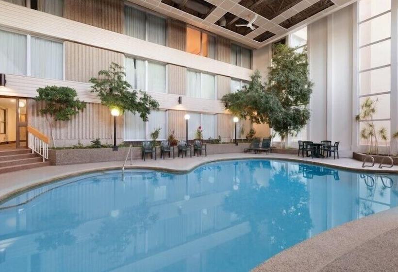 Szálloda Border Inn And Suites Lloydminster