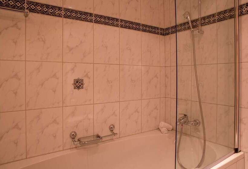 فندق Bristol Relais Du Silence Superior