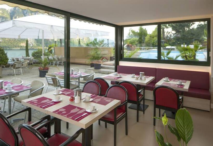 בית מלון כפרי Campione