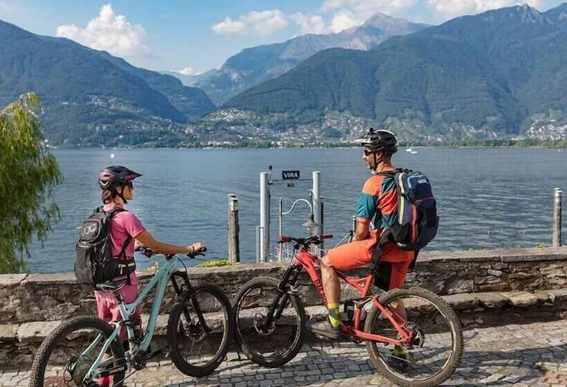 בית מלון כפרי Campione