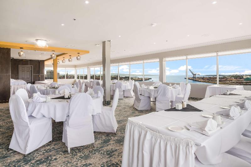 호텔 Crowne Plaza Saint John Harbour View, An Ihg