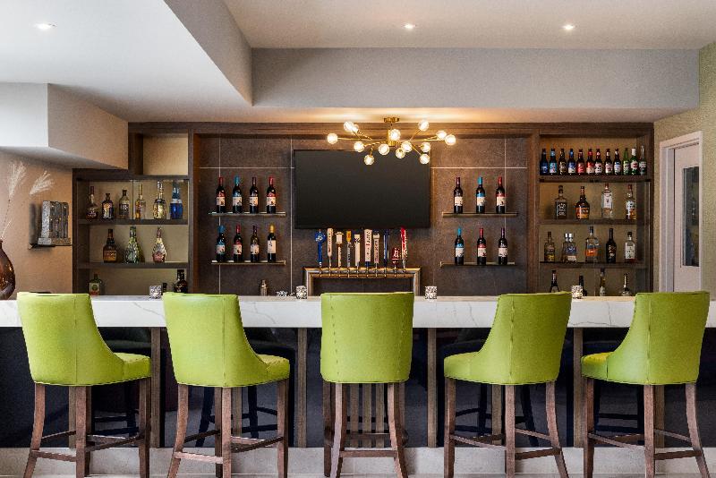 호텔 Crowne Plaza Saint John Harbour View, An Ihg