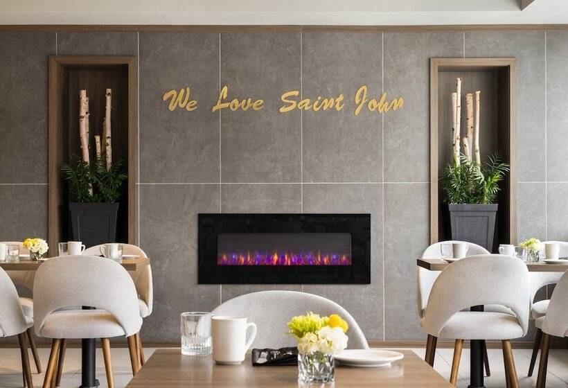 호텔 Crowne Plaza Saint John Harbour View, An Ihg