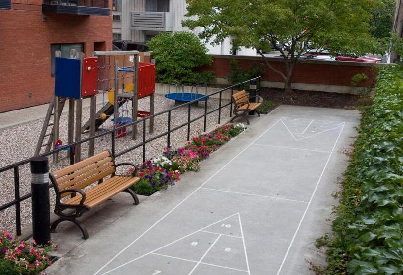 호텔 Cartier Place Suite