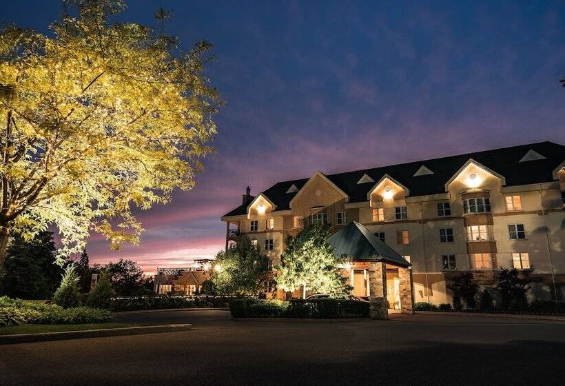 فندق Chateau Bromont