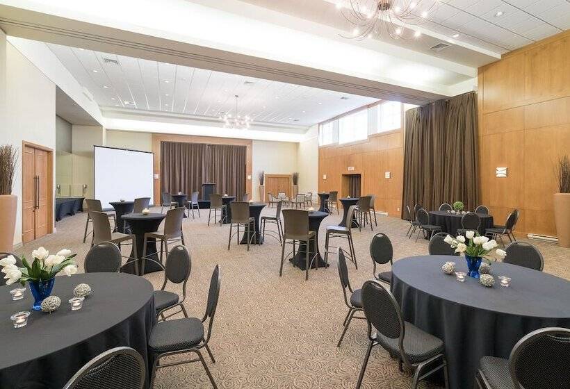 فندق Chateau Bromont