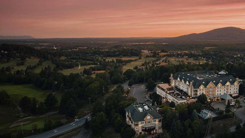 فندق Chateau Bromont