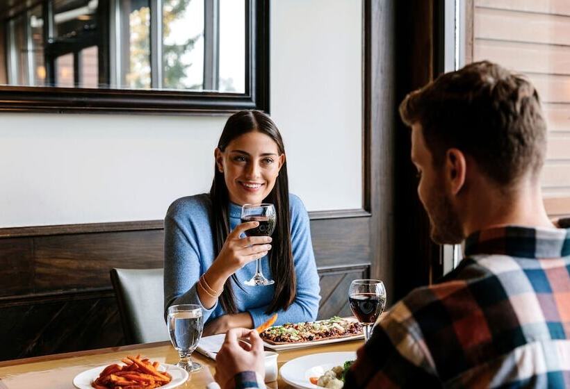 Отель Chateau Jasper