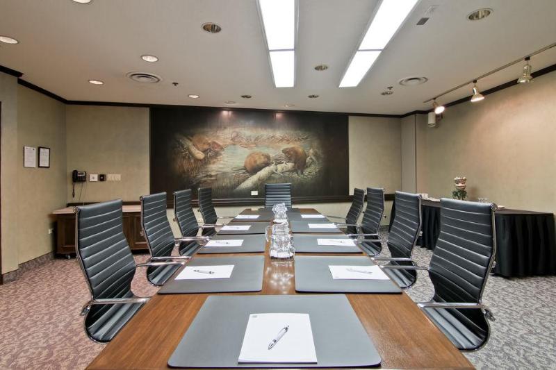 ホテル Chateau Lacombe