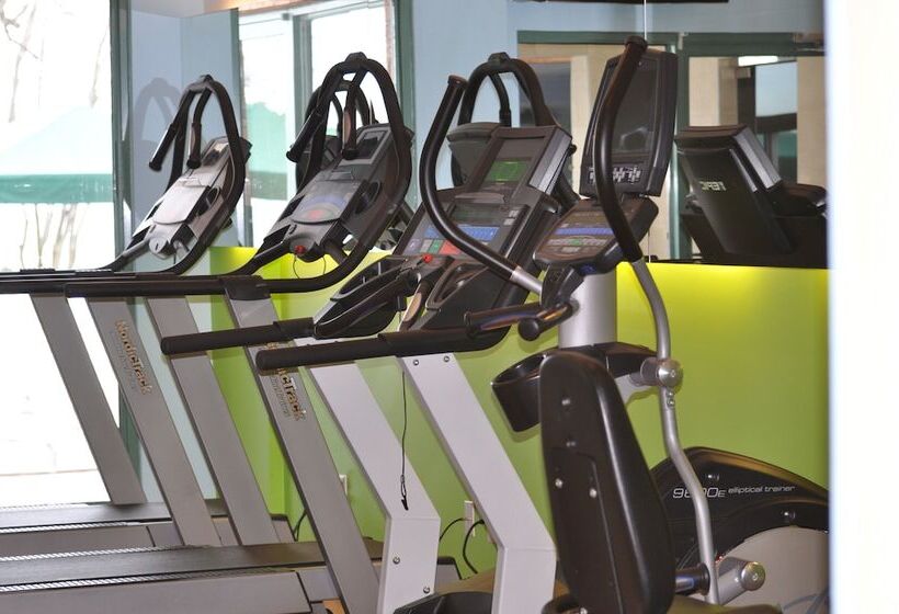 ホテル Chateau Vaudreuil