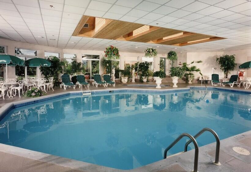 ホテル Chateau Vaudreuil