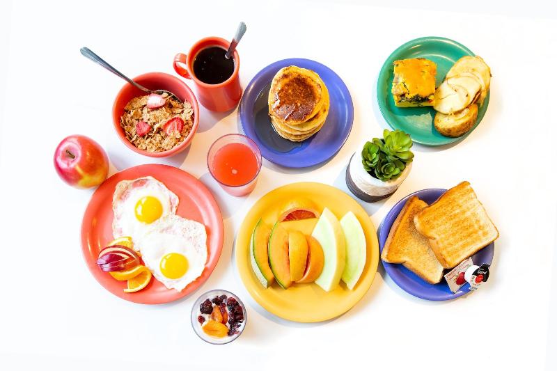 בית מלון כפרי Chestnut Residence   Campus Accommodation