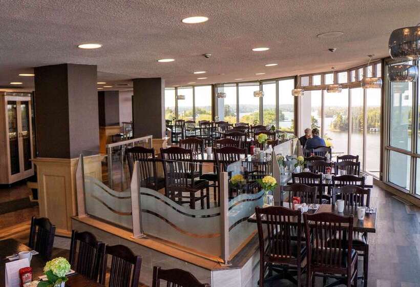 فندق Clarion Lakeside Inn & Conference Centre